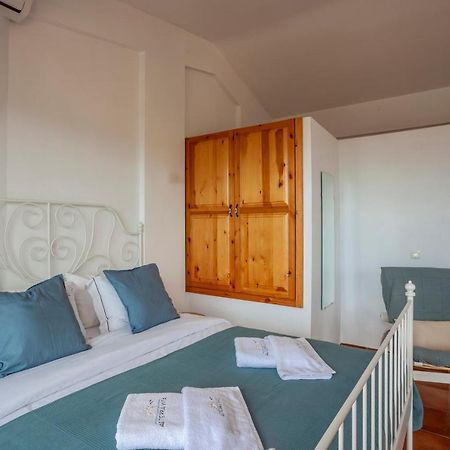 Alterra Vita Homes By The Sea Neos Marmaras Exterior photo